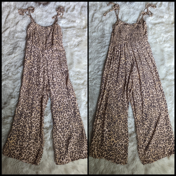 EUC Faithfull the Brand Elsa Jumpsuit in Mila Leopard Print - Picture 4 of 16